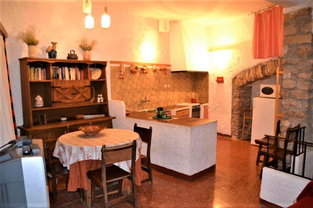 Appartement Cal Gravat à Montsonis Extérieur photo